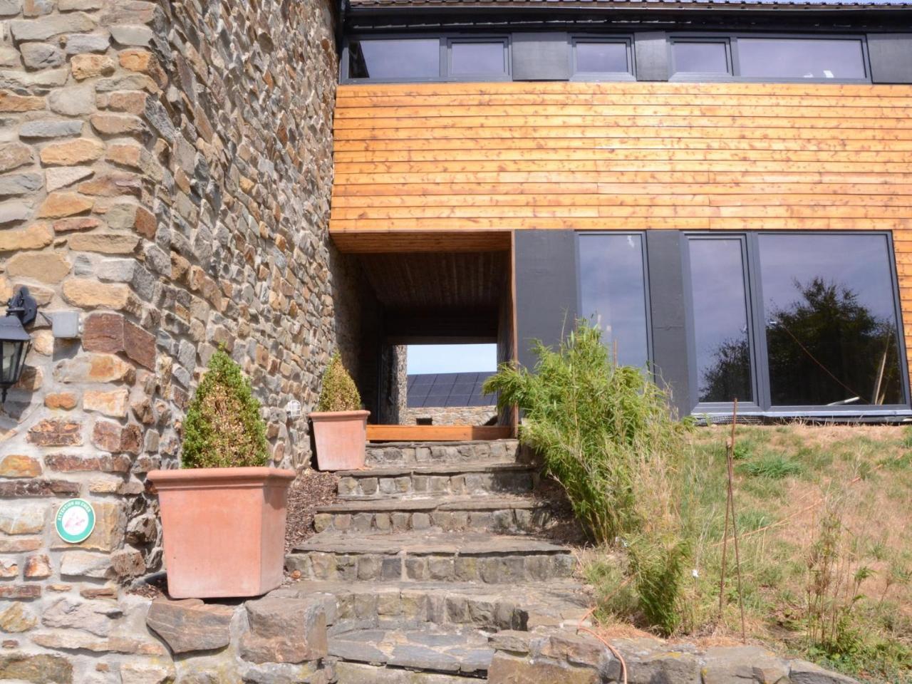 Gorgeous Holiday Home In Stoumont With Garden Exteriér fotografie
